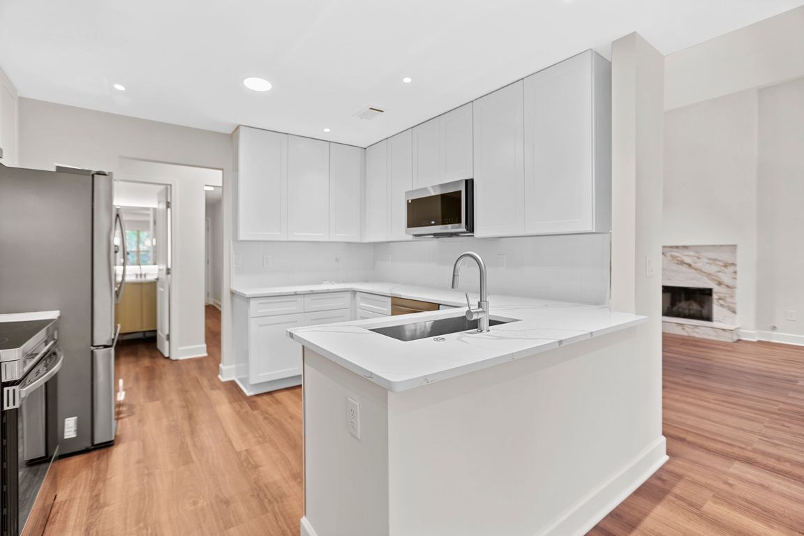 next background image