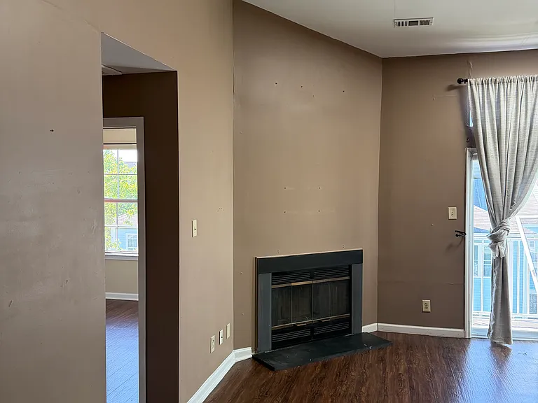 155 Heather Croft Burg Hbr — Photo 5