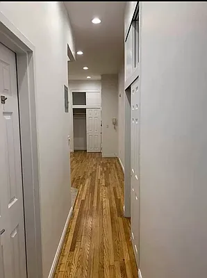 Rented by Compass | media 10