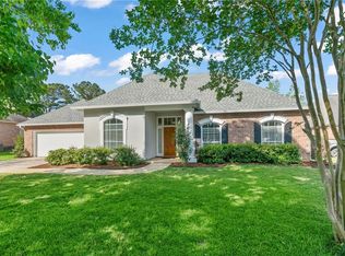 7227 Brookwood Dr, Mandeville, LA 70471