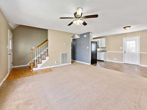 2nd image of 3716 Heather Dr