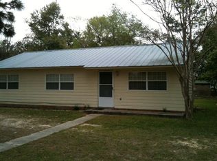 747 Meadow Cir, Sumter, SC 29150