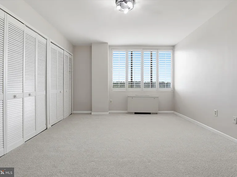 6641 Wakefield Dr #703 — Photo 21
