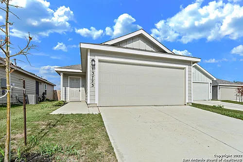 13723 Bucket Way Photo 1