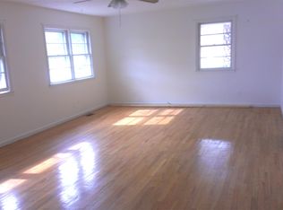 1421 Granada Dr, Fayetteville, NC 28314