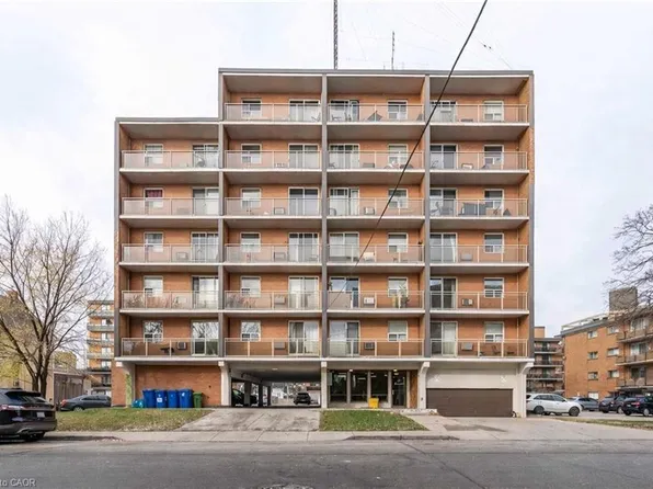 30 Summit Ave #607, Hamilton, ON L8V 2R8