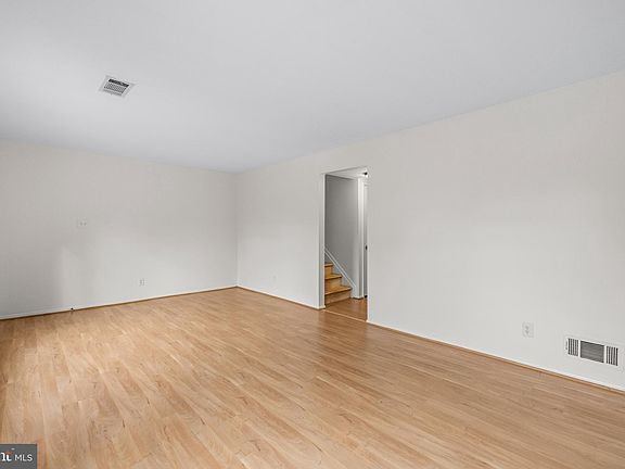 5th image of 1709 Westwind Way #10B