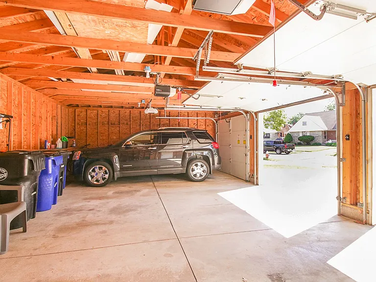 16200 Munn Rd — Photo 34