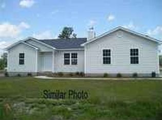 204 Finishing Ln N, Sneads Ferry, NC 28460