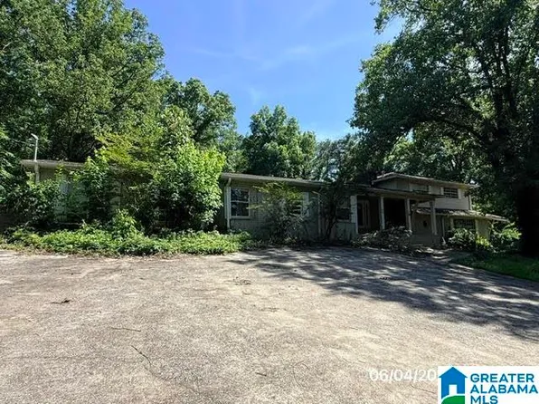 450 Kent Dairy Rd, Maylene, AL 35114