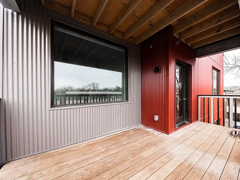 3333 Hennepin — Photo 9