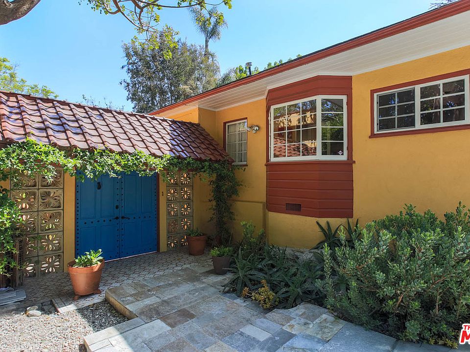 1st image of 4050 Beverly Glen Blvd