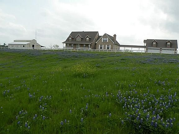 2nd image of 5575 W Us Highway 175