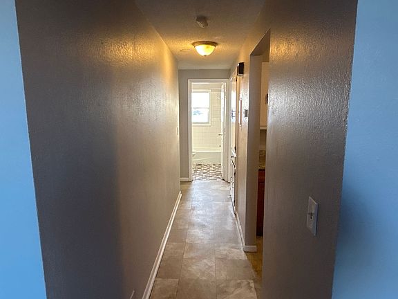 3rd image of 3014 15th Ave S