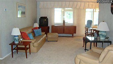 5th image of 26476 Redwood Dr