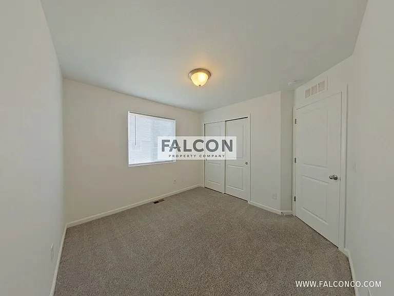10512 Castor Dr — Photo 15