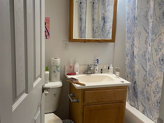 5th image of 1731 Liberty Ln