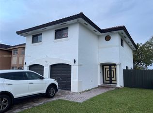 14176 SW 163rd Ter, Miami, FL 33177