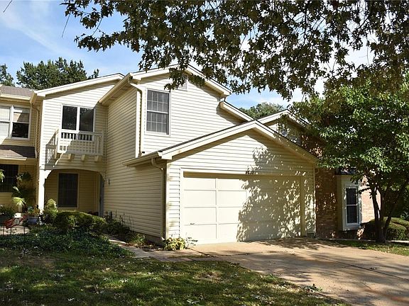 2nd image of 3032 Autumn Lakes Ct