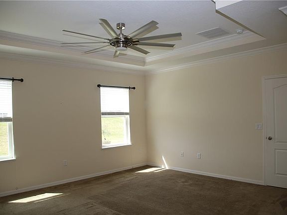 4th image of 328 Briarbrook Ln