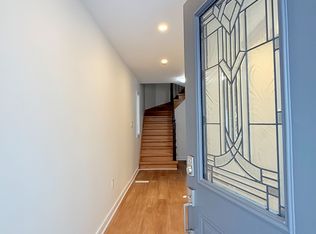 4 Nectarine Cres, Brampton, ON L6S 5Y8