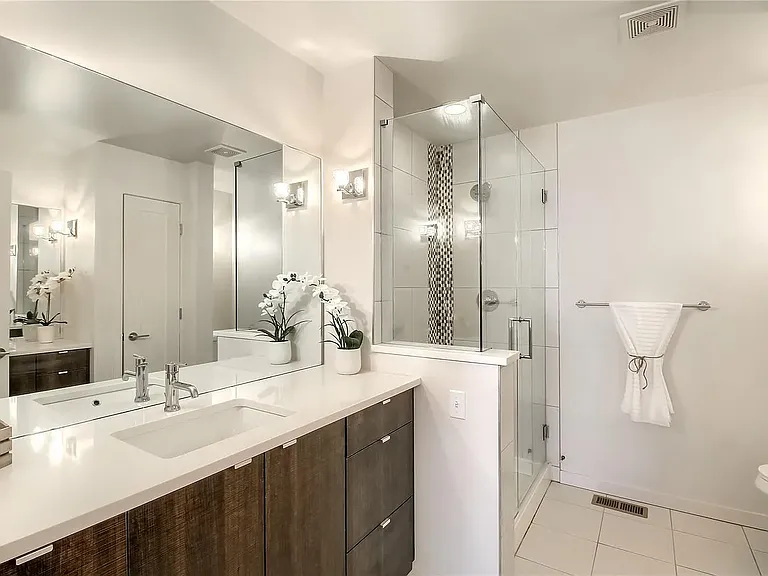 3464 Albion St — Photo 24