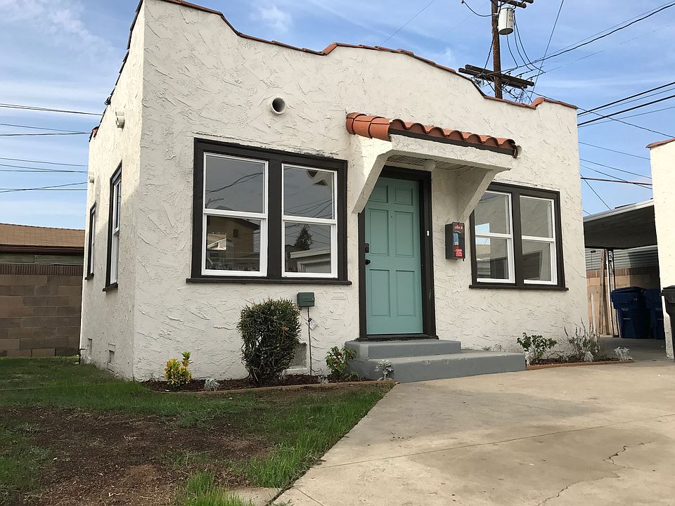 Front of 1225 1/2