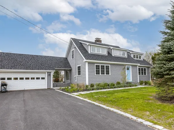 13 Greenwood Ave, Scarborough, ME 04074