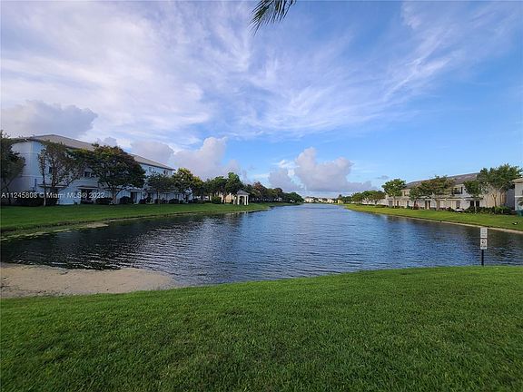 5th image of 3601 NW 14th Ct #3601