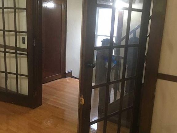 5th image of 24 Hackett Pl Floor 2