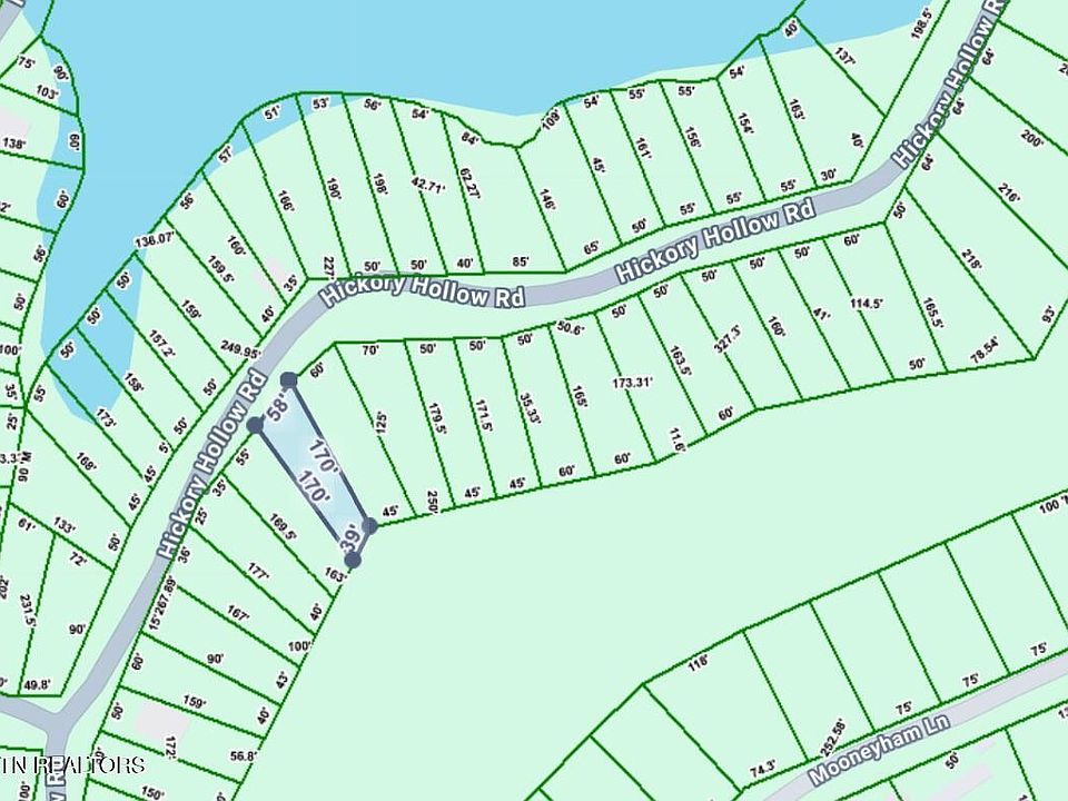 2nd image of 17 Hickory Hollow Rd
