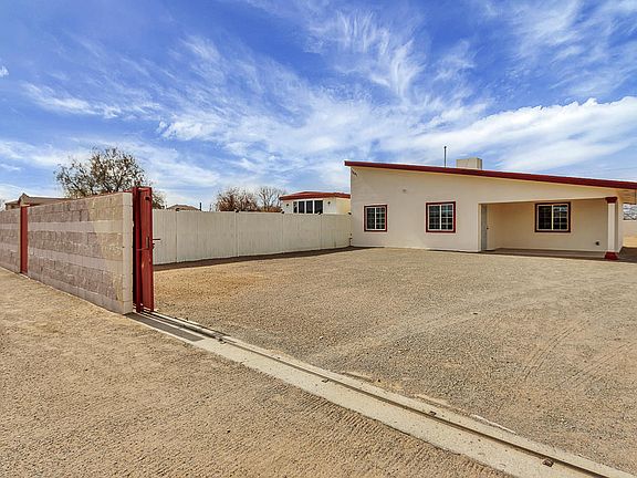 2nd image of 3641 Portales Ave