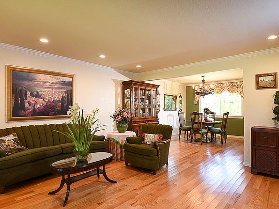 2nd image of 15860 La Porte Ct