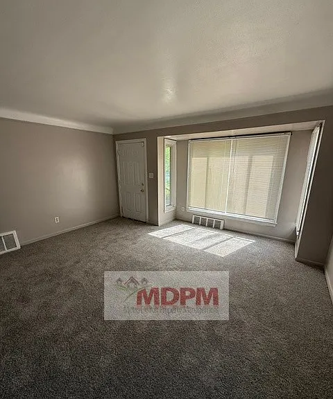 9971 W Parkway St — Photo 7