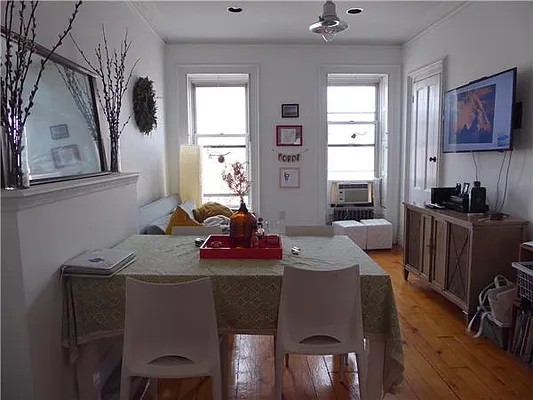 Rented by Evans Real Estate | media 31