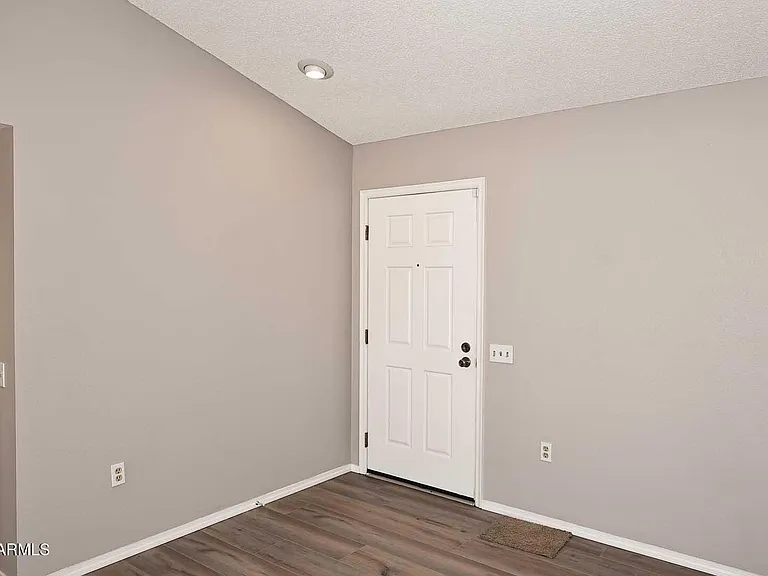 17218 N Desert Glen Dr — Photo 4
