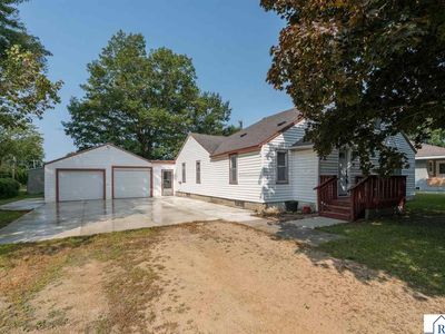 112 S 3rd St, Eagle Lake, MN, 56024