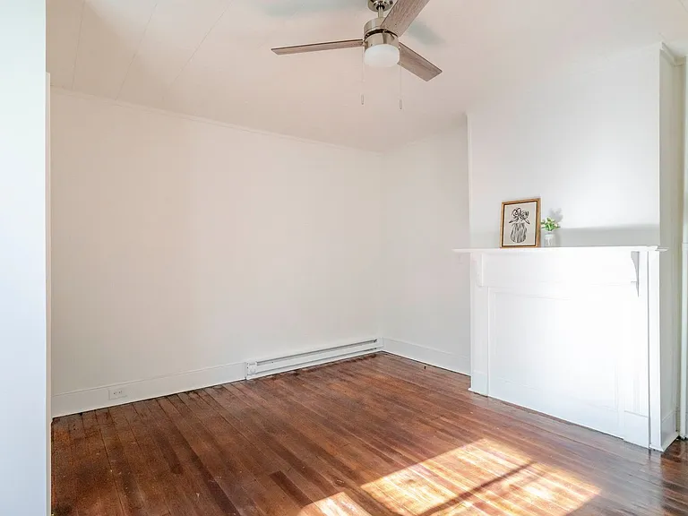 1215 Walnut St — Photo 9