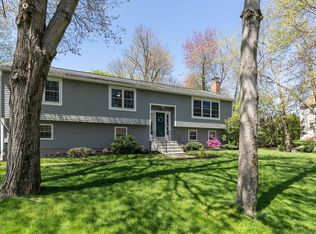 36 Richard Ave, Shrewsbury, MA 01545