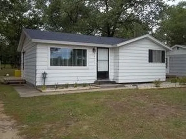 5711 Cedar Lake Rd, Oscoda, MI 48750