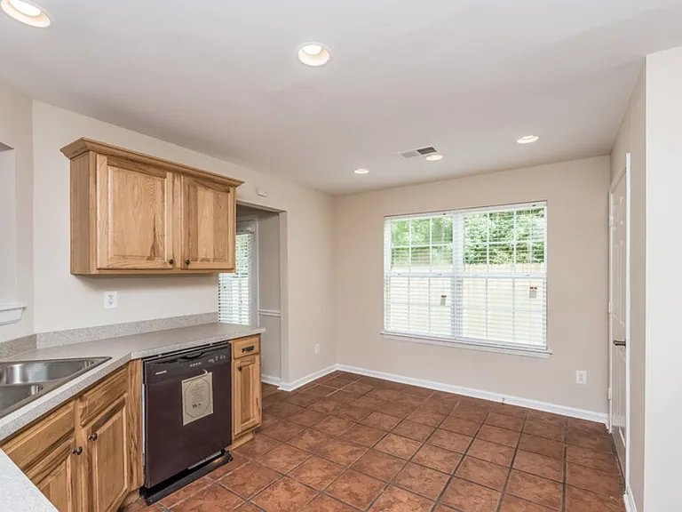 73 Hamil Ct NW — Photo 10