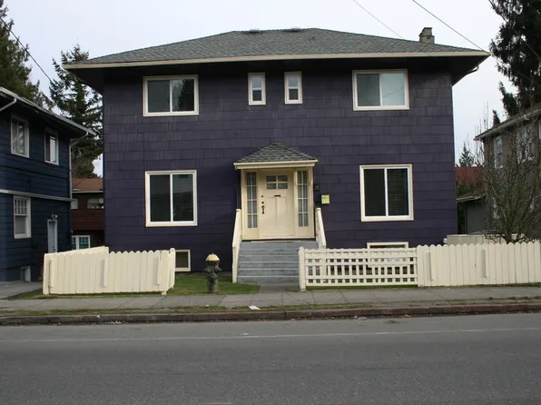 University Manor, 5026 20th Ave NE #B, Seattle, WA 98105