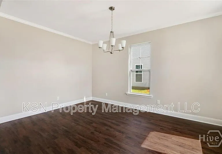 196 Brickhill Cir — Photo 4