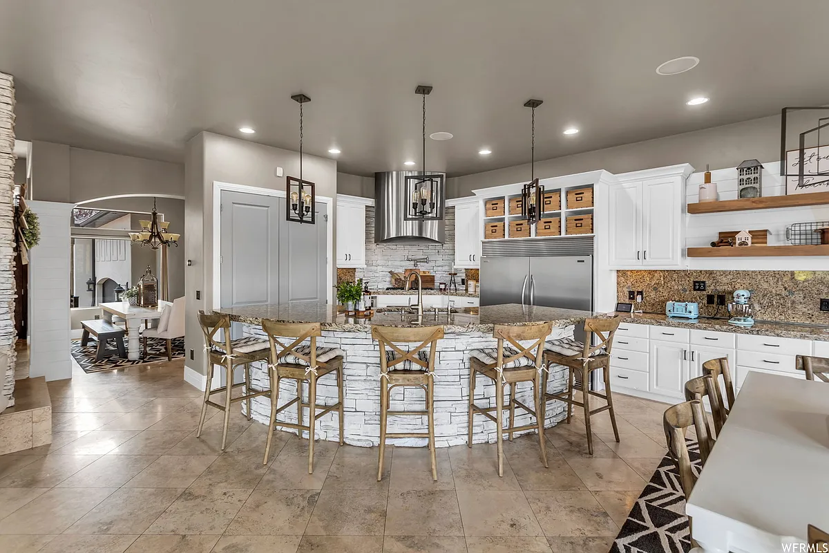 Building Photo - 6042 W Desert Star Ln