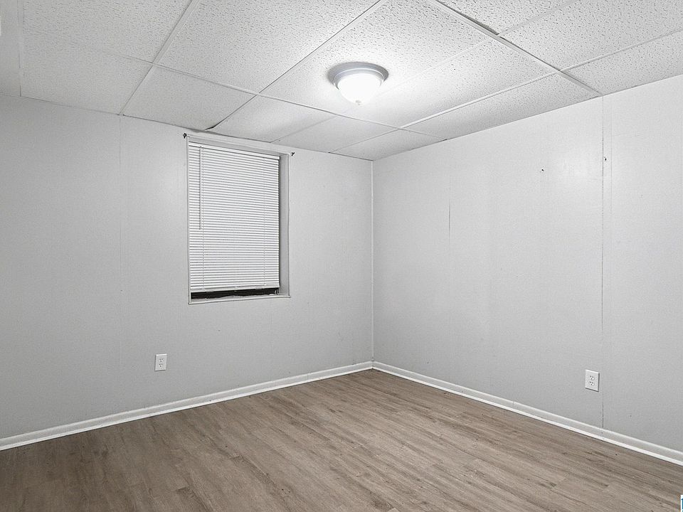 19th image of 9925 Miller Ave