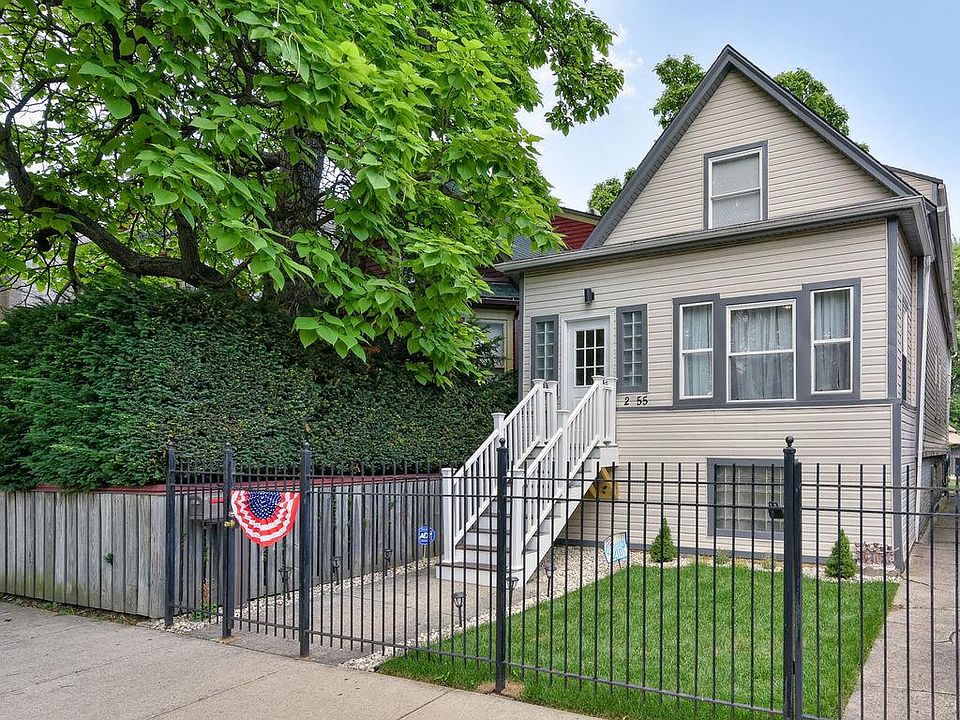 1st image of 2055 N Whipple St #2