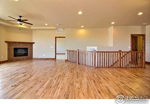 5th image of 610 N 78th Ave