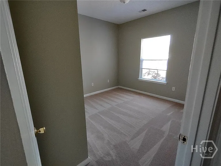 123 Alexander Way — Photo 11