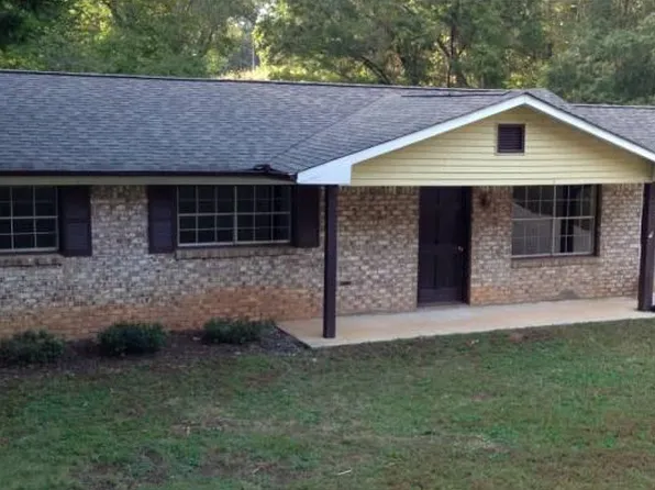 2180 Chestnut Cir, Lithia Springs, GA 30122