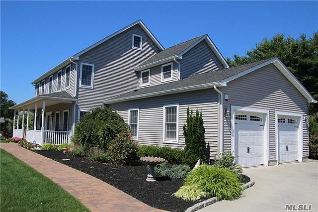 1st image of 2 Ashley Ct